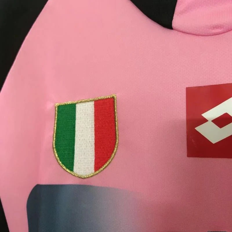 Juventus 2002/2003 Pink Goalkeeper Jersey Retro Jersey