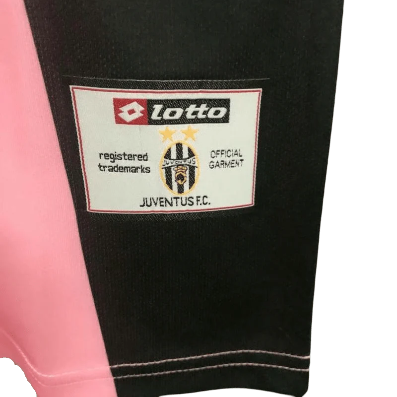 Juventus 2002/2003 Pink Goalkeeper Jersey Retro Jersey