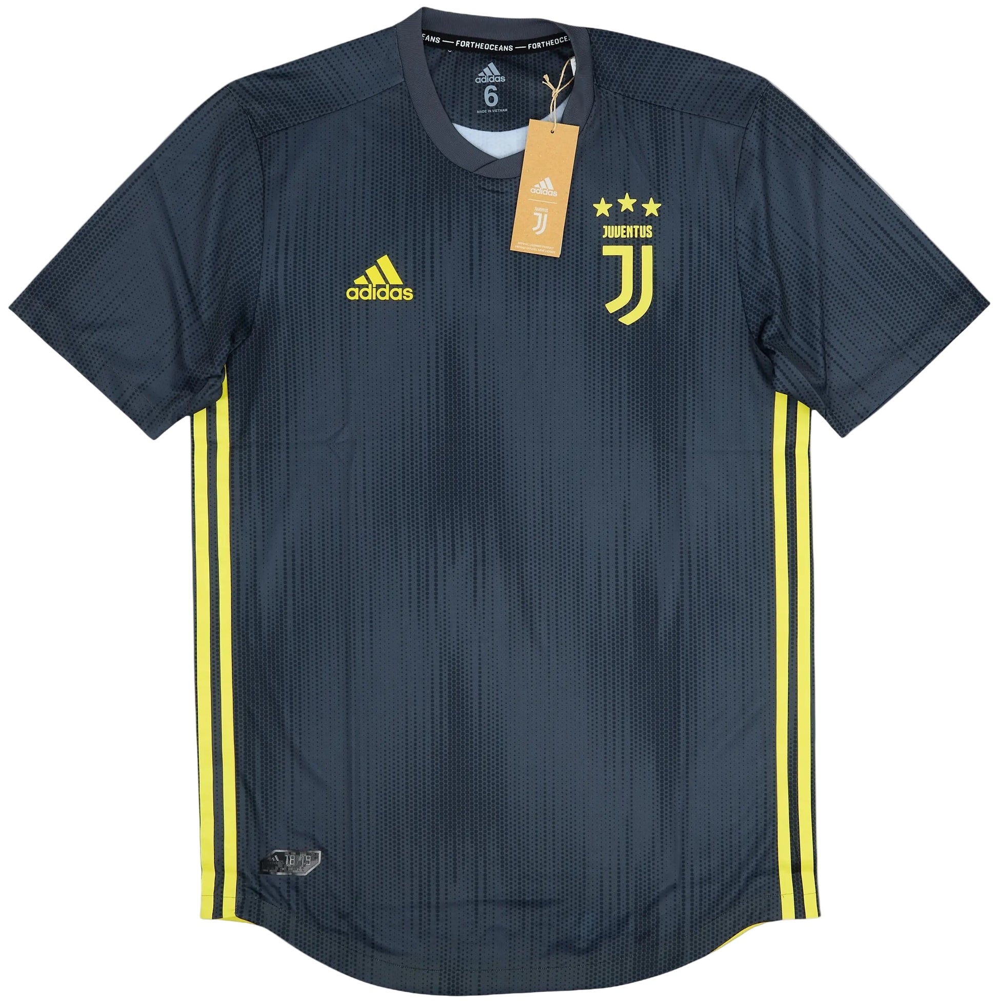 Black sports jersey with yellow accents and Adidas and Juventus logos on a white background